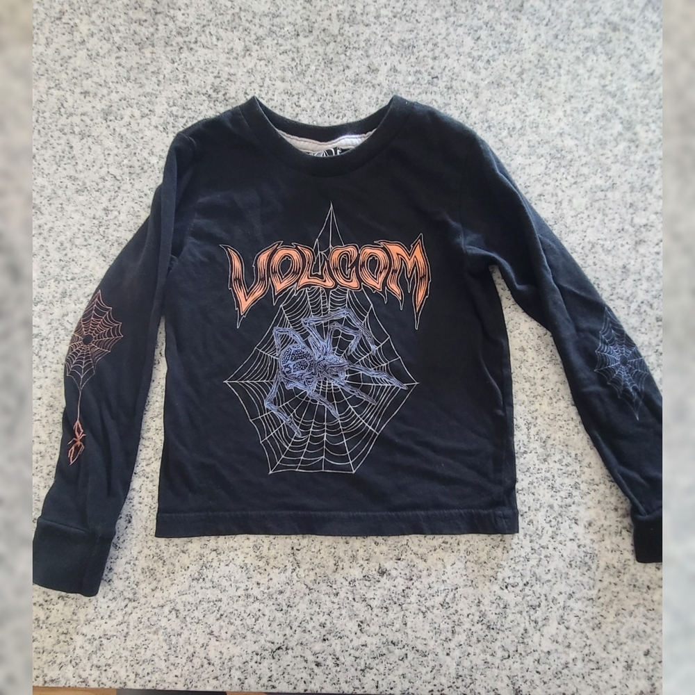 2t volcom long sleeve